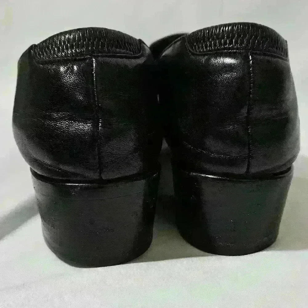 Cole Haan Womens Slip On Shoes Size: 7 - Picture 6 of 8